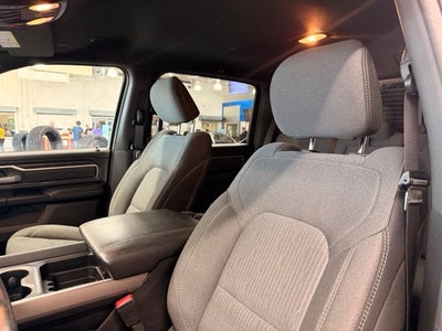 2024 RAM 1500 Big Horn/Lone Star 5.7L Hemi V8 w/ Blind Spot Alert