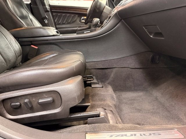 2015 Ford Taurus Limited