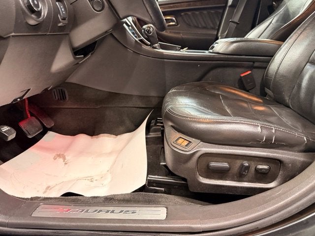 2015 Ford Taurus Limited