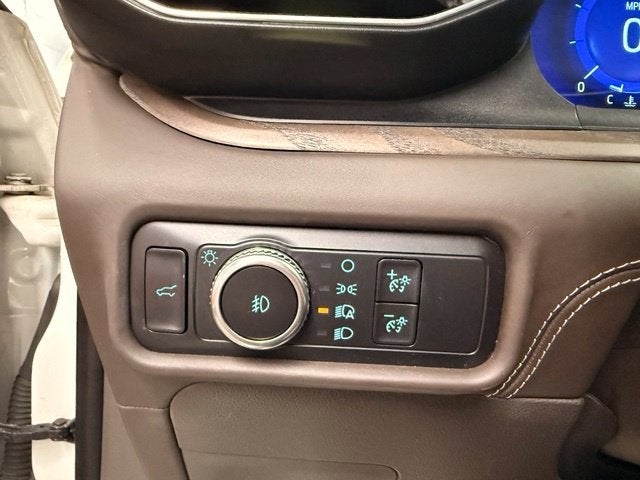 2020 Ford Explorer Platinum w/ Blind Spot Alert