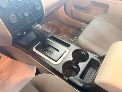 2010 Ford Escape XLS