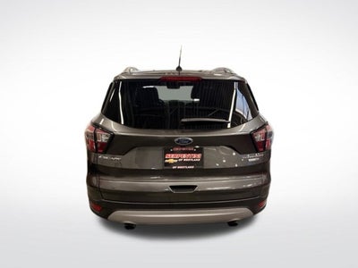 2017 Ford Escape Titanium 4x4 w/ Collision Alert