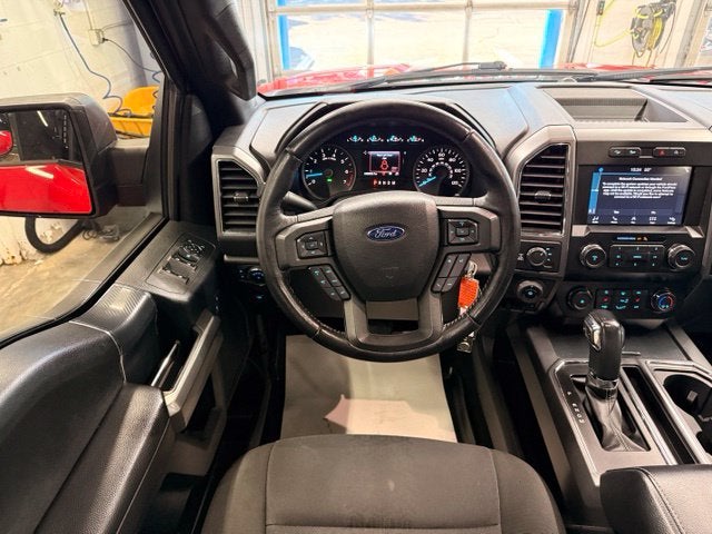 2019 Ford F-150 XLT w/ NAVIGATION