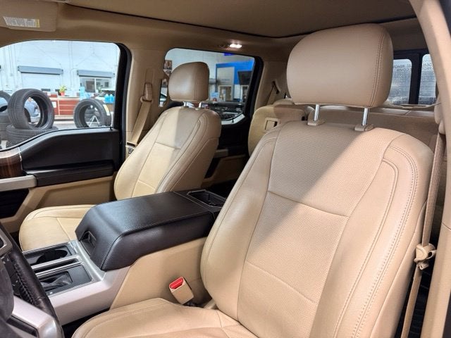 2017 Ford F-150 Lariat w/ BLIND SPOT ALERT