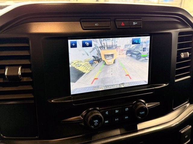 2022 Ford F-150 XL w/ Navigation