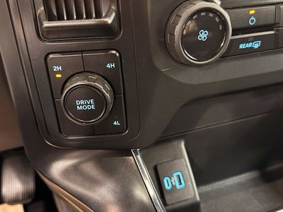 2022 Ford F-150 XL w/ Navigation