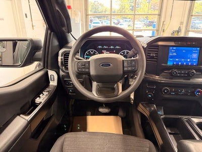 2022 Ford F-150 XL w/ Navigation