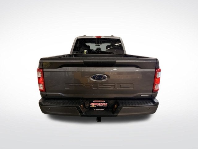 2022 Ford F-150 XL w/ Navigation