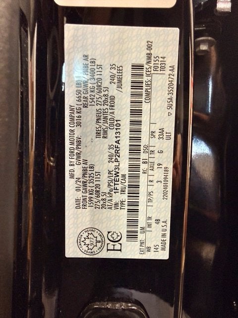 2024 Ford F-150 XLT w/ HTD LEATHER SEATS