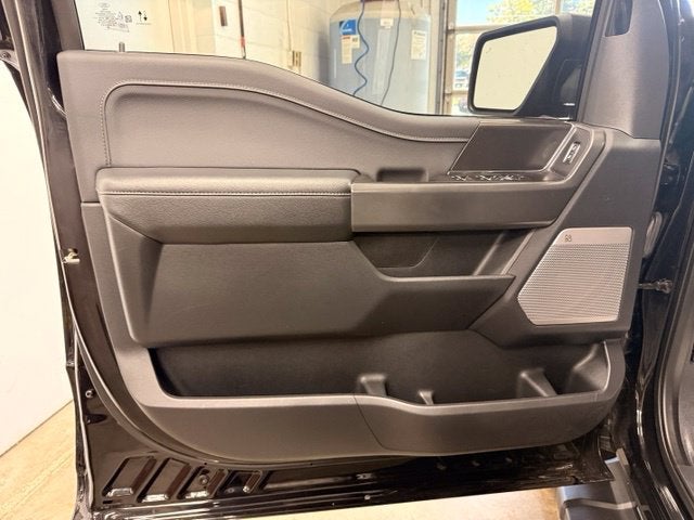 2024 Ford F-150 XLT w/ HTD LEATHER SEATS