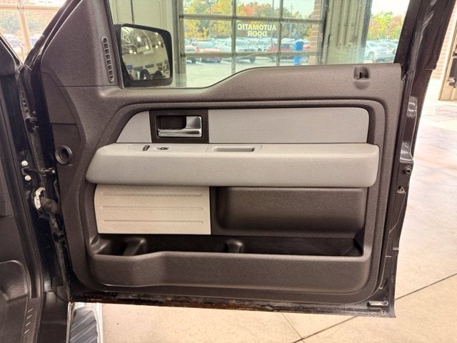 2014 Ford F-150 Limited w/ PARK ASSIST
