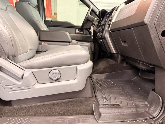 2014 Ford F-150 Limited w/ PARK ASSIST