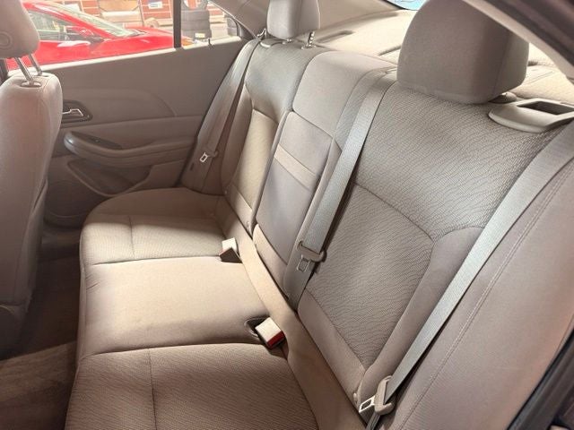 2013 Chevrolet Malibu LS 1LS