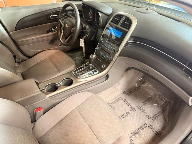 2013 Chevrolet Malibu LS 1LS