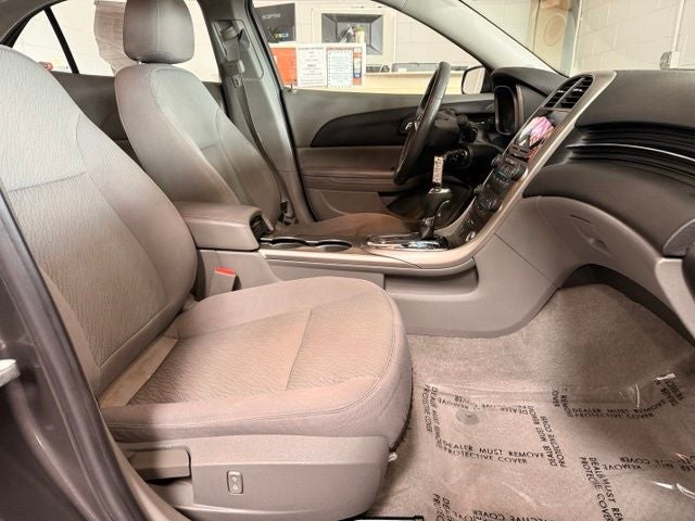 2013 Chevrolet Malibu LS 1LS
