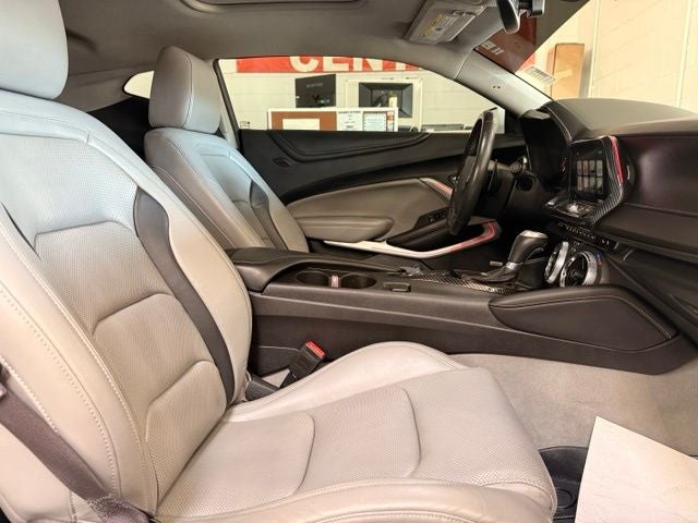2016 Chevrolet Camaro 2LT 2LT