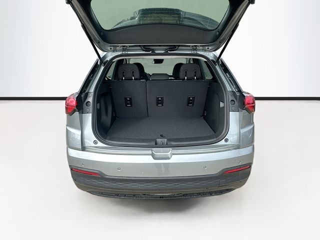 2027 Chevrolet Bolt EV LT