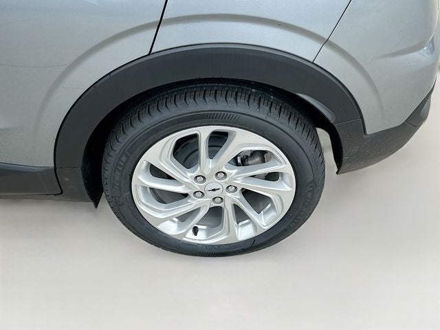 2027 Chevrolet Bolt EV LT