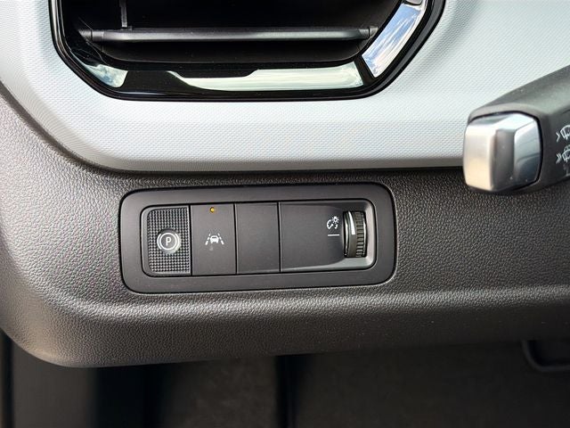 2027 Chevrolet Bolt EV LT
