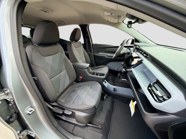 2027 Chevrolet Bolt EV LT