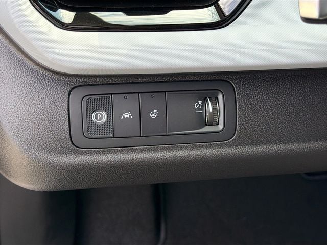 2027 Chevrolet Bolt EV LT