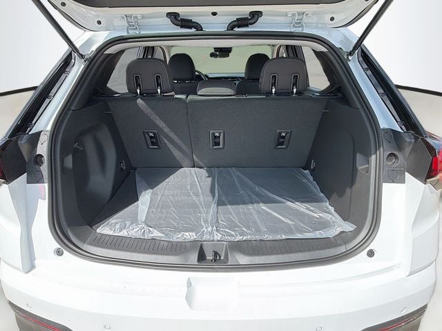 2027 Chevrolet Bolt EV LT
