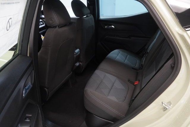 2027 Chevrolet Bolt EV LT