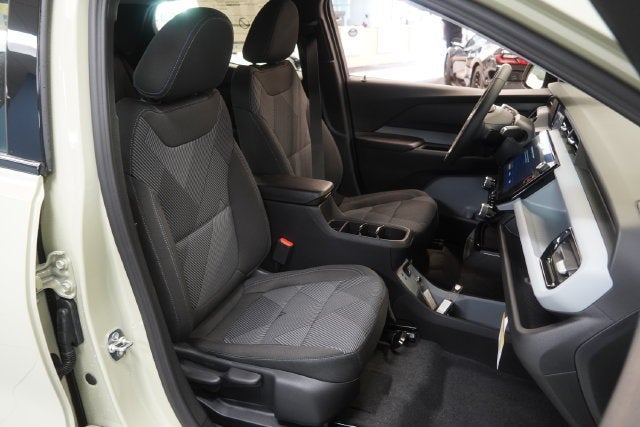 2027 Chevrolet Bolt EV LT