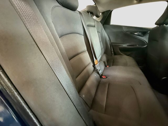 2017 Chevrolet Malibu LT 1LT