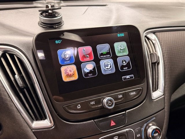 2017 Chevrolet Malibu LT w/ Bluetooth