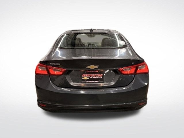 2017 Chevrolet Malibu LT w/ Bluetooth