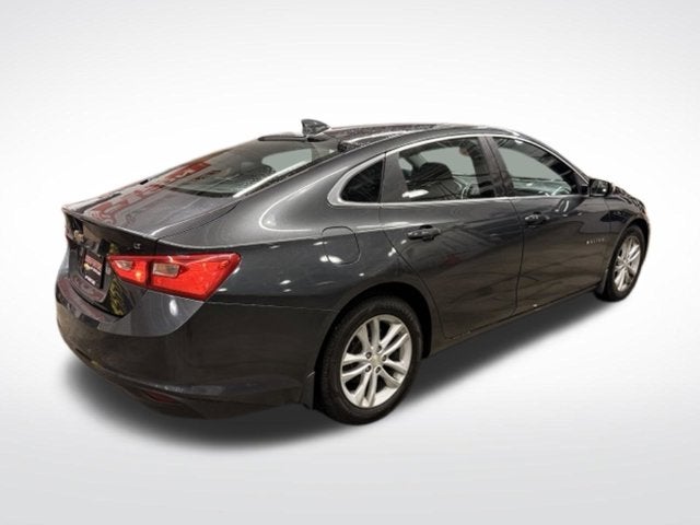 2017 Chevrolet Malibu LT w/ Bluetooth