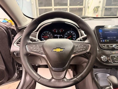 2025 Chevrolet Malibu RS w/ Collision Alert