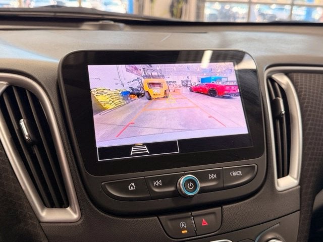 2024 Chevrolet Malibu RS w/ Lane Keep Assist