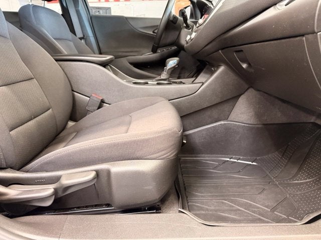 2024 Chevrolet Malibu RS w/ Lane Keep Assist