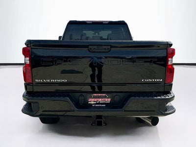 2026 Chevrolet Silverado 2500HD Custom