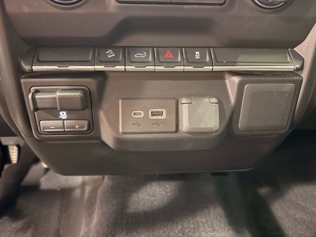 2022 Chevrolet Silverado 2500HD LT w/ Z71 Off Road Pkg