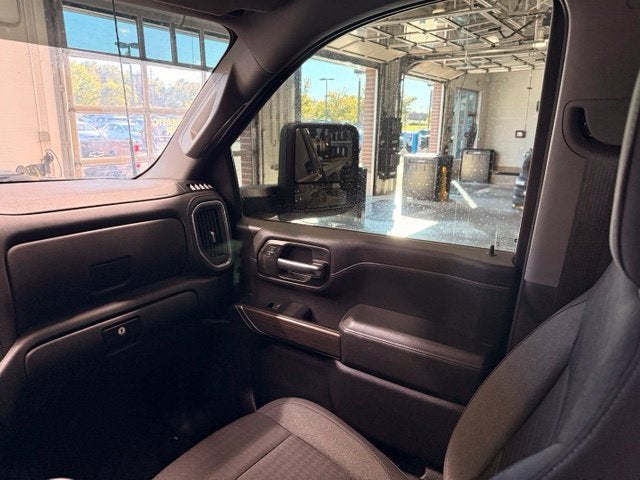 2022 Chevrolet Silverado 2500HD LT w/ Z71 Off Road Pkg