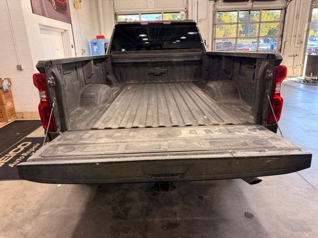 2022 Chevrolet Silverado 2500HD LT w/ Z71 Off Road Pkg