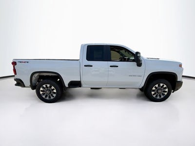 2026 Chevrolet Silverado 2500HD Custom