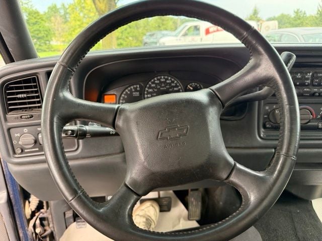 2002 Chevrolet Silverado 1500 LS