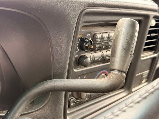 2002 Chevrolet Silverado 1500 LS