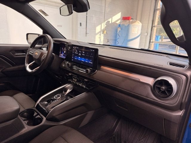 2023 Chevrolet Colorado LT w/ APPLE CARPLAY/ANDROID AUTO