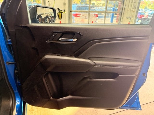 2023 Chevrolet Colorado LT w/ APPLE CARPLAY/ANDROID AUTO