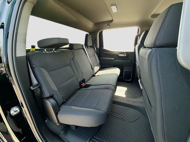 2026 Chevrolet Silverado 1500 LT LT1
