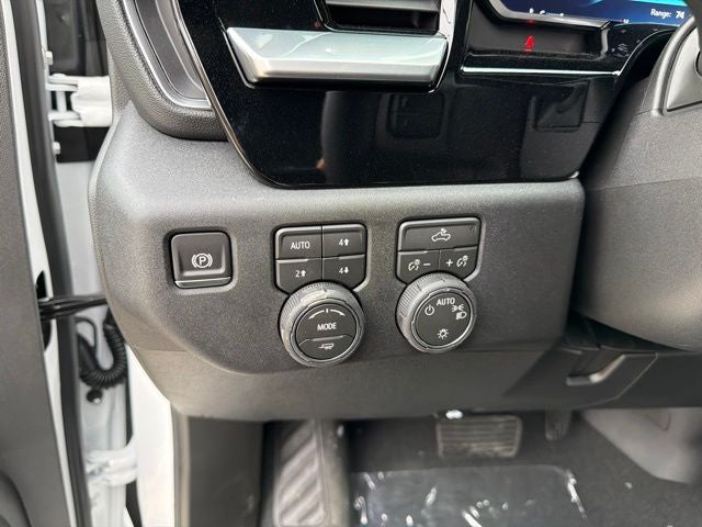 2026 Chevrolet Silverado 1500 LT LT1