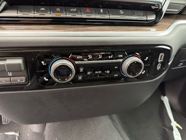 2026 Chevrolet Silverado 1500 LT LT1