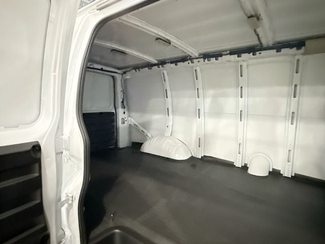 2025 Chevrolet Express 2500 Work Van Cargo