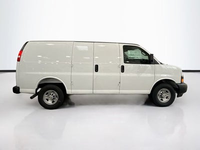 2025 Chevrolet Express 2500 Work Van Cargo