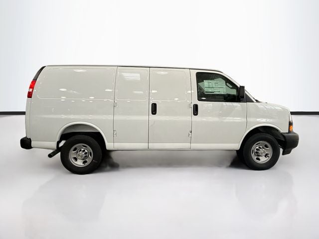 2025 Chevrolet Express 2500 Work Van Cargo